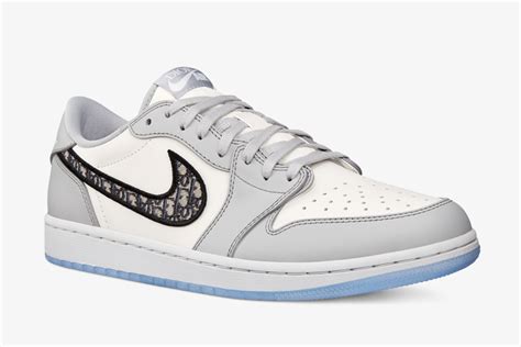 air jordan dior blue|Dior jordan 1 low price.